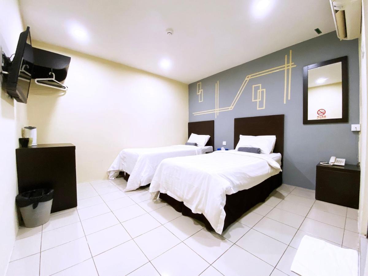 Your Hotel Klang By D'Concept Экстерьер фото