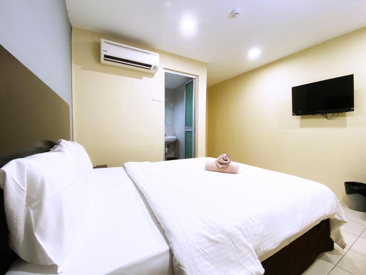 Your Hotel Klang By D'Concept Экстерьер фото